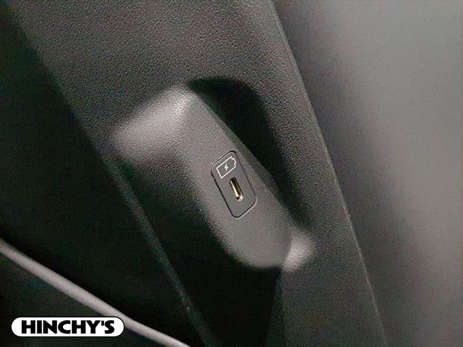 2025 Kia EV3 - image 27