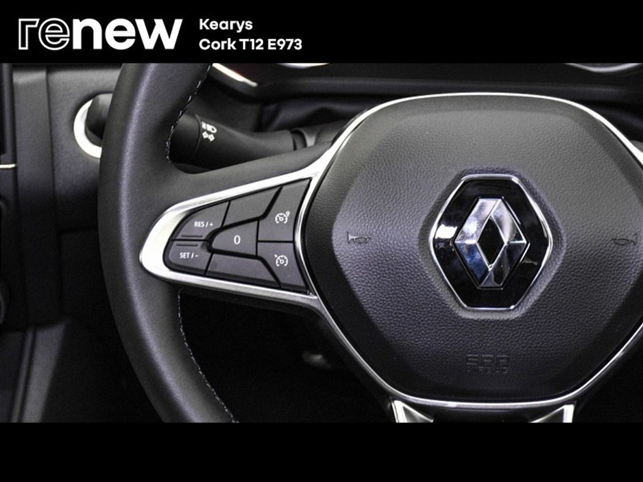 2022 Renault Captur - image 15