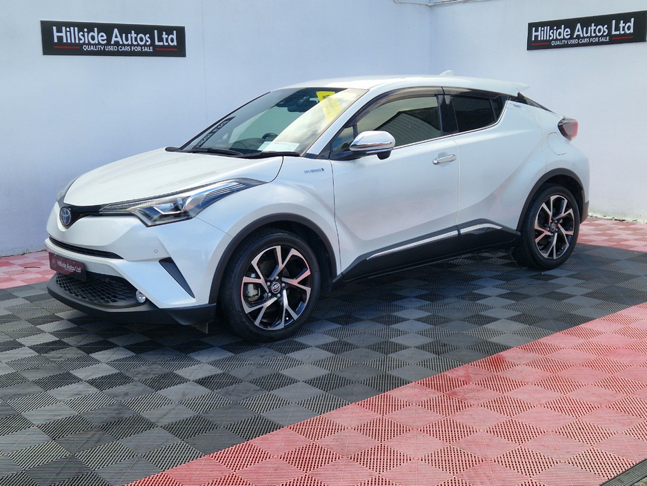 2018 Toyota C-HR - image 4