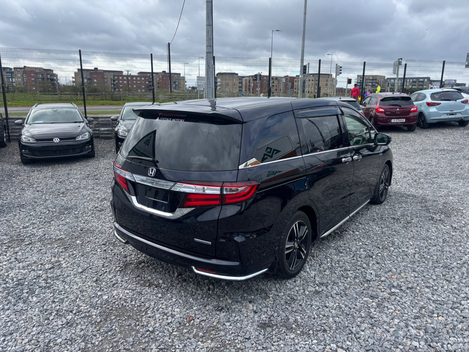 2016 Honda Odyssey - image 18