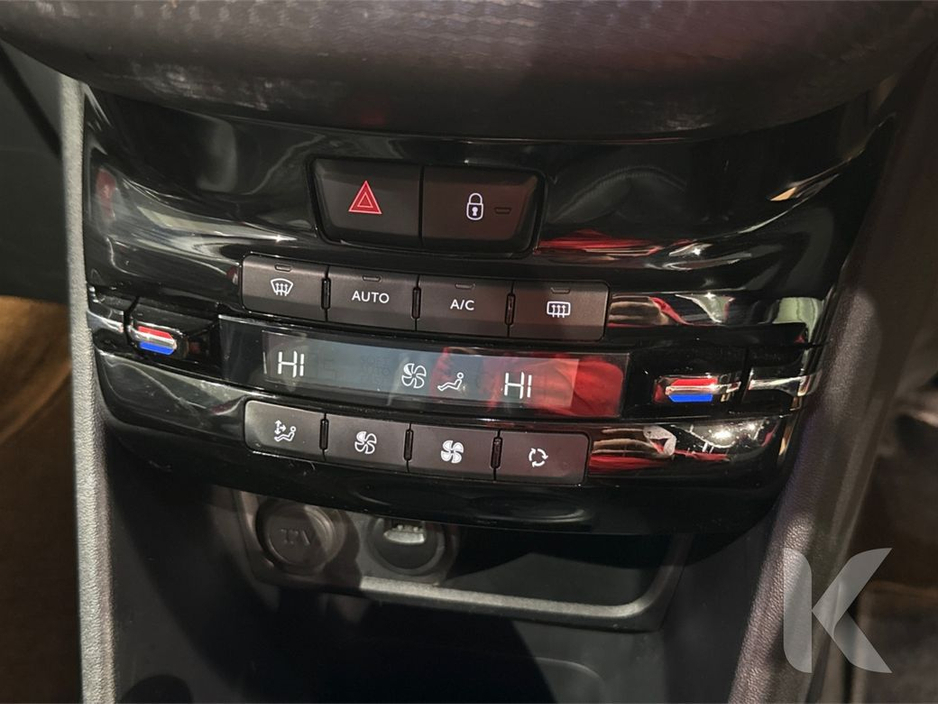 2017 Peugeot 2008 - image 20