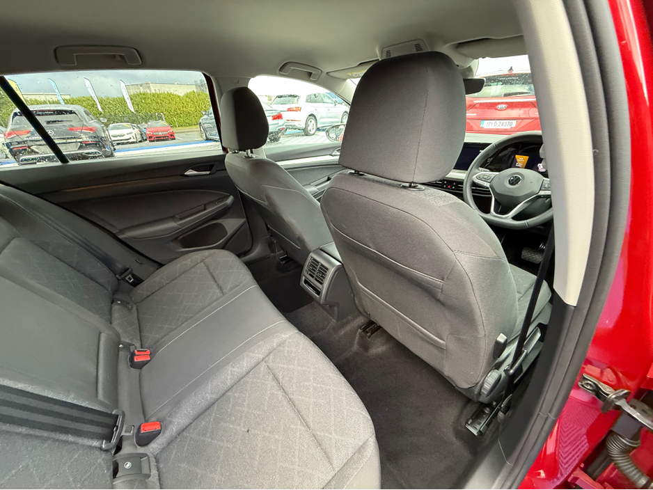 2022 Volkswagen Golf ACTIVE - 2.0L DIESEL - AUTO - 12M WARRANTY - CAR: €27,950