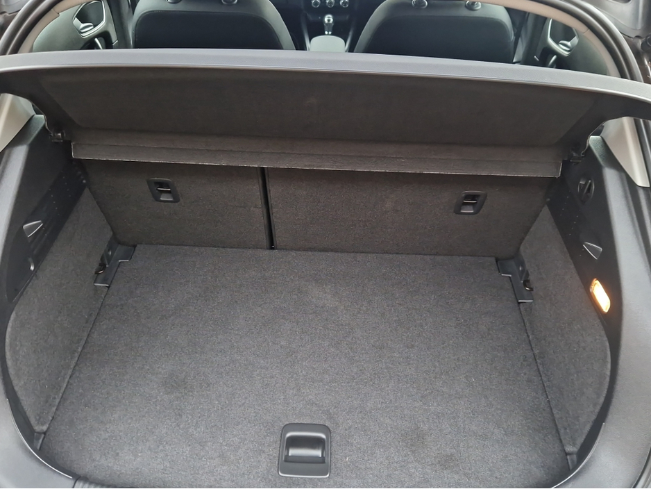 2015 Audi A1 - image 18