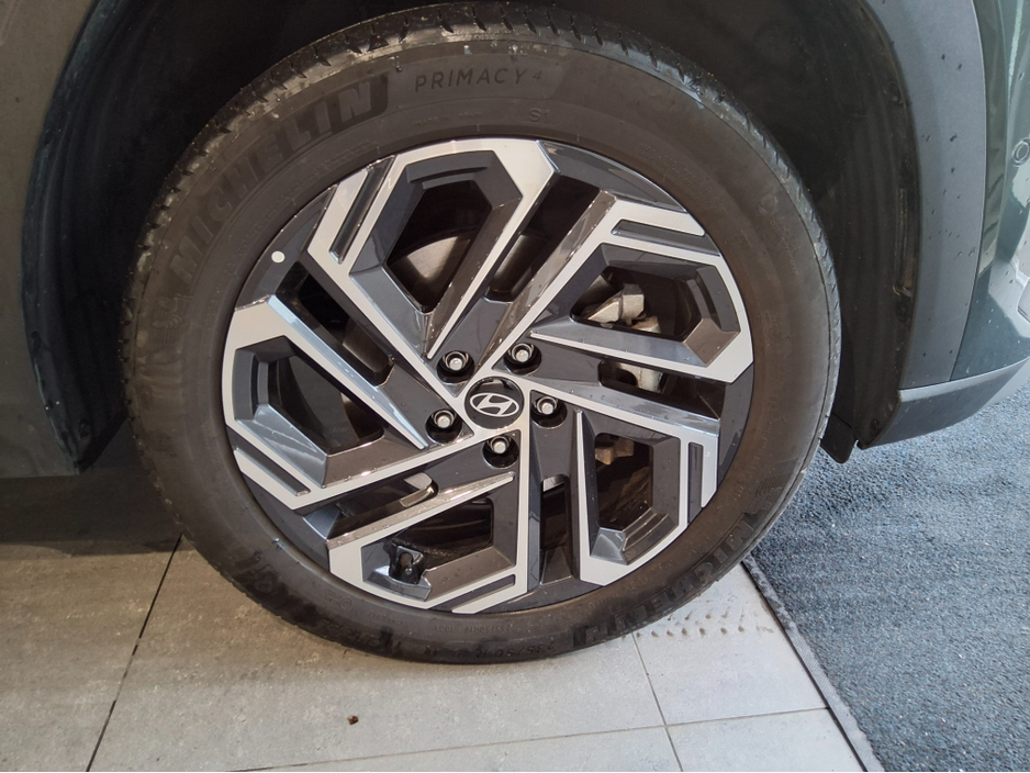 2025 Hyundai Tucson PLATINUM PHEV - Pan Roof - Elec. Tail Gate - 360 Cam - €46,950
