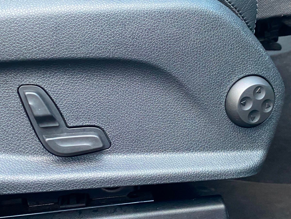 2023 Mercedes-Benz EQC AMG LINE PREMIUM 4MATIC SUNROOF €41,995