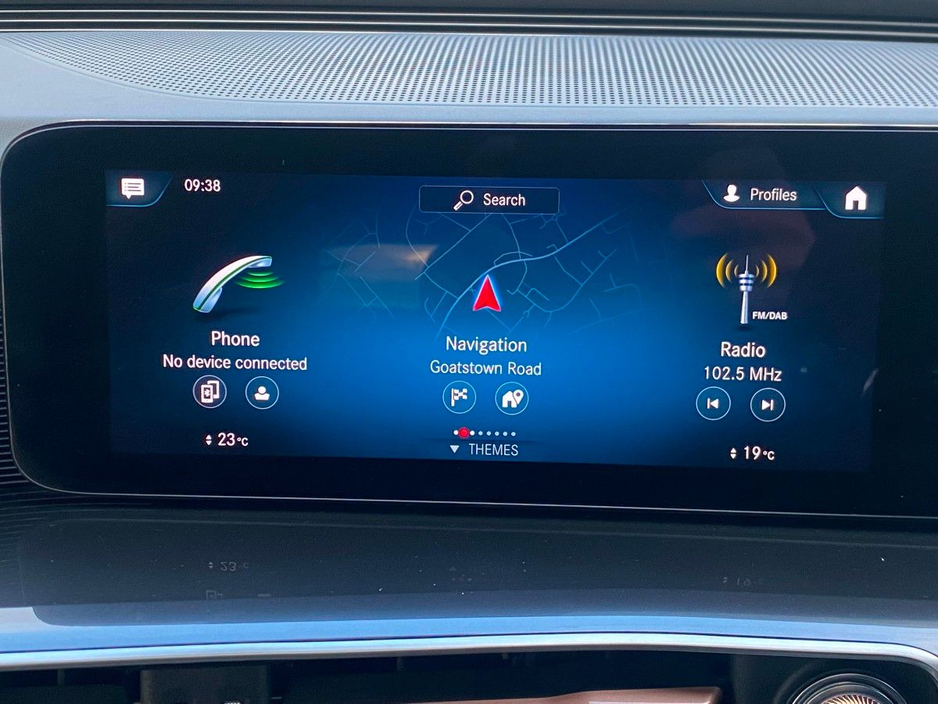 2023 Mercedes-Benz EQC AMG LINE PREMIUM 4MATIC SUNROOF €41,995