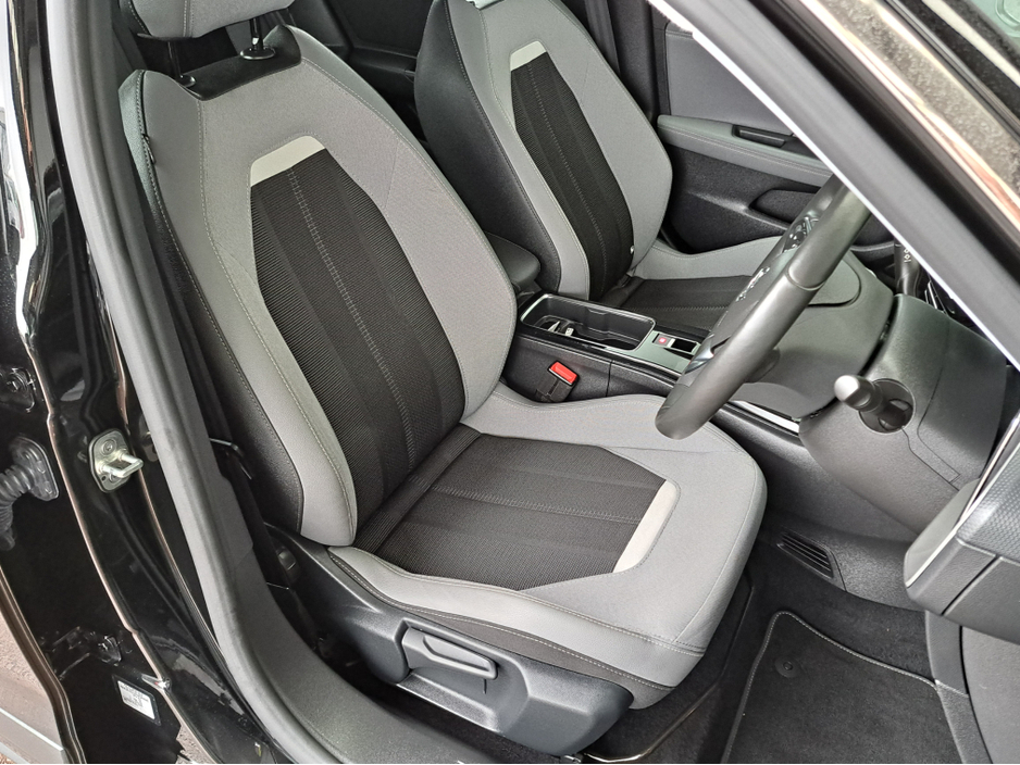 2024 Opel Mokka - image 14