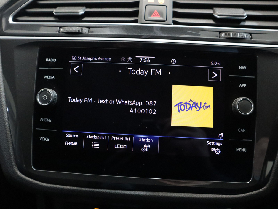 2022 Volkswagen Tiguan *98* LIFE TSI PHEV S-A DSG €29,700