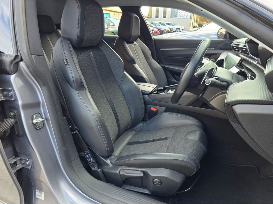 2022 Peugeot 508 - image 11