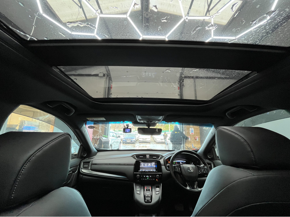 2022 Honda CR-V 2022 HONDA CR-V EHEV EX BLACK EDITION 2.0 AUTOMATIC / CRUISE CONTROL / REVERSE CAMERA / ELECTRIC MEMORY HEATED FRONT & REAR SEATS / PANORAMIC SUNROOF / PADDLE SHIFTERS