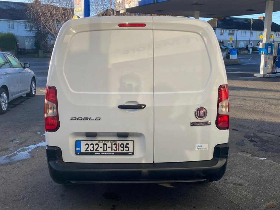 2023 Fiat Doblo LWB 1.5 100HP 1000KG 4DR €17,995