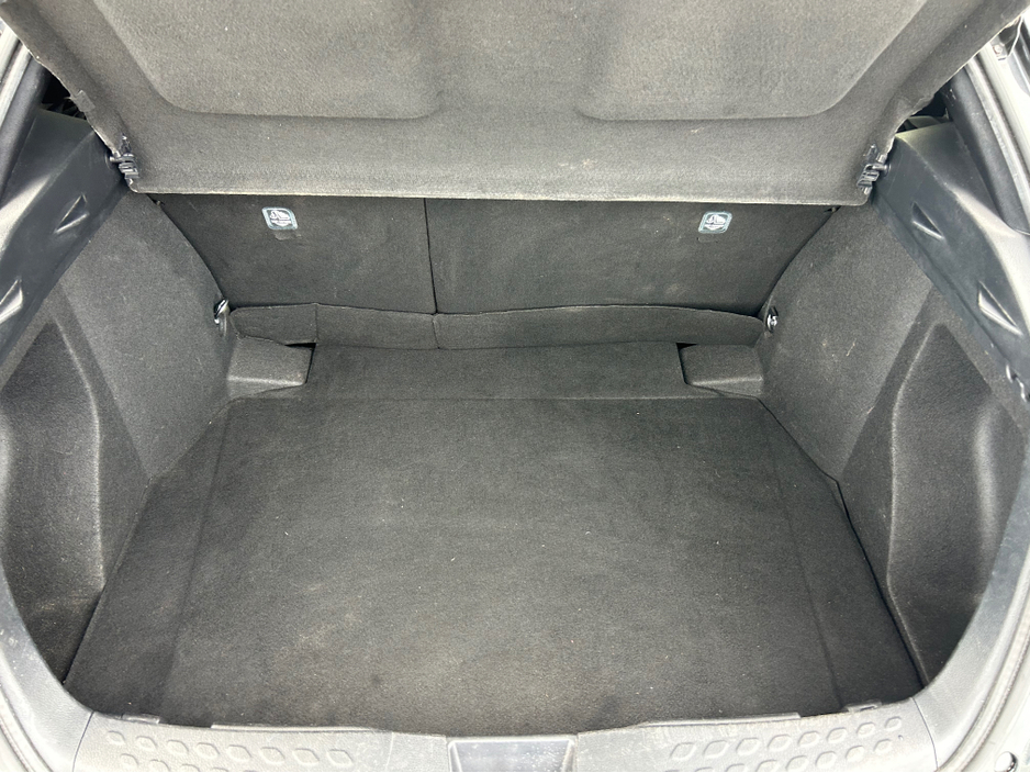 2018 Toyota C-HR - image 12