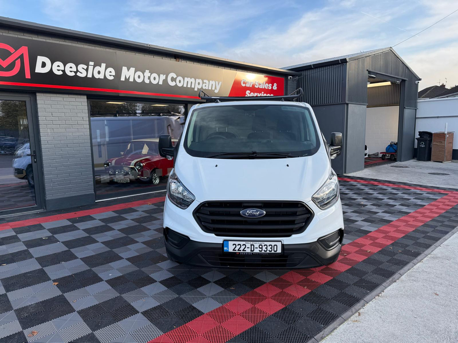 2022 Ford Transit Custom - image 4