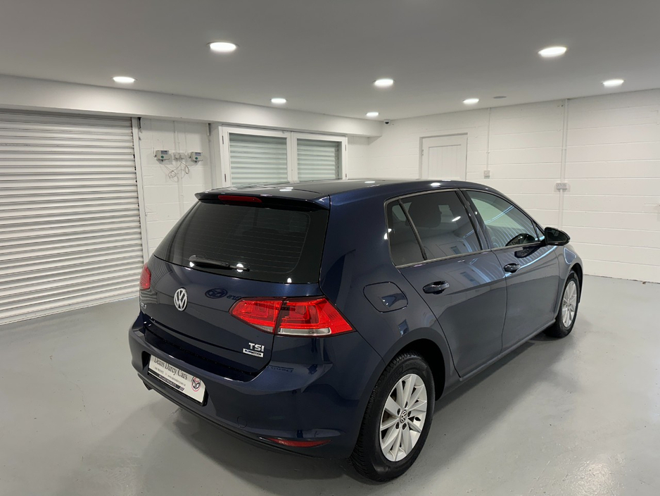 2014 Volkswagen Golf - image 14