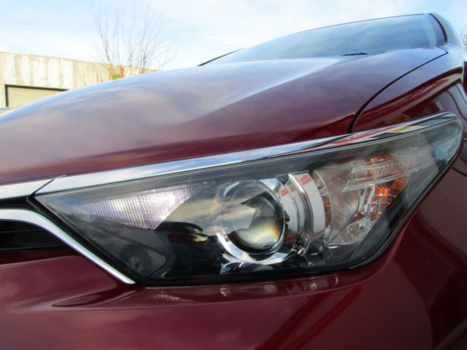 2018 Toyota Auris Hybrid Luna 4DR Auto €16,950