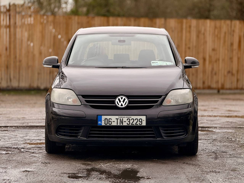 2006 Volkswagen Golf - image 5