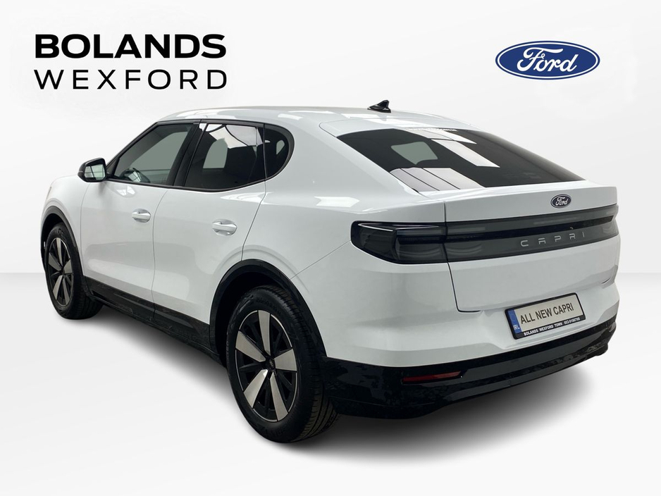 2026 Ford Capri - image 4