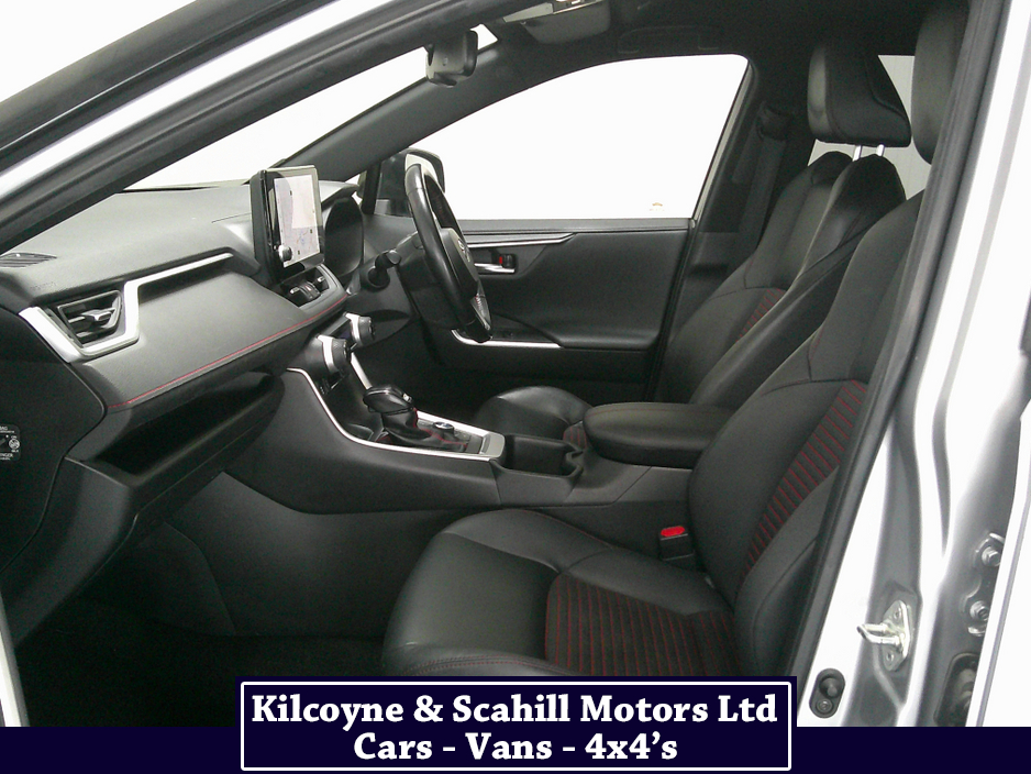 2023 Toyota Rav4 - image 12