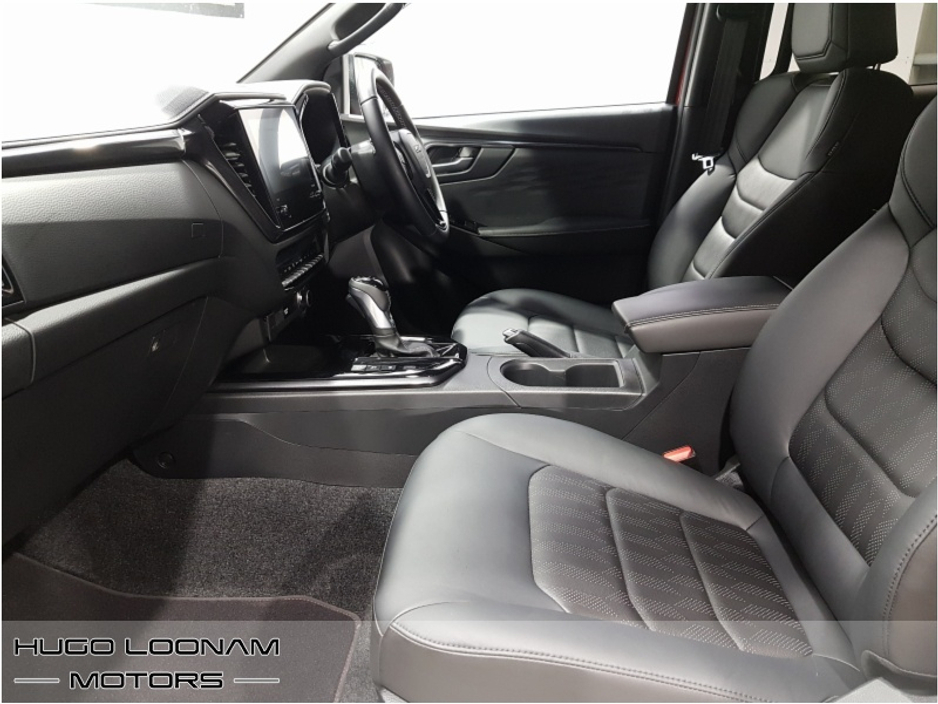 2025 Isuzu D-MAX - image 9