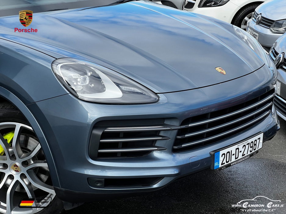 2020 Porsche Cayenne - image 9