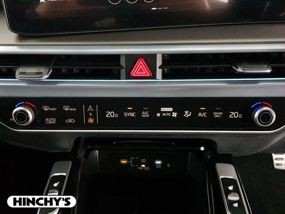 2026 Kia Sorento - image 17