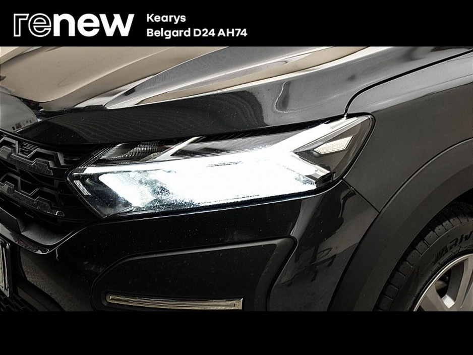 2022 Dacia Sandero Stepway - image 17