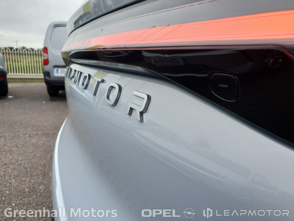 2026 Leapmotor B10 B10 Design €36,955