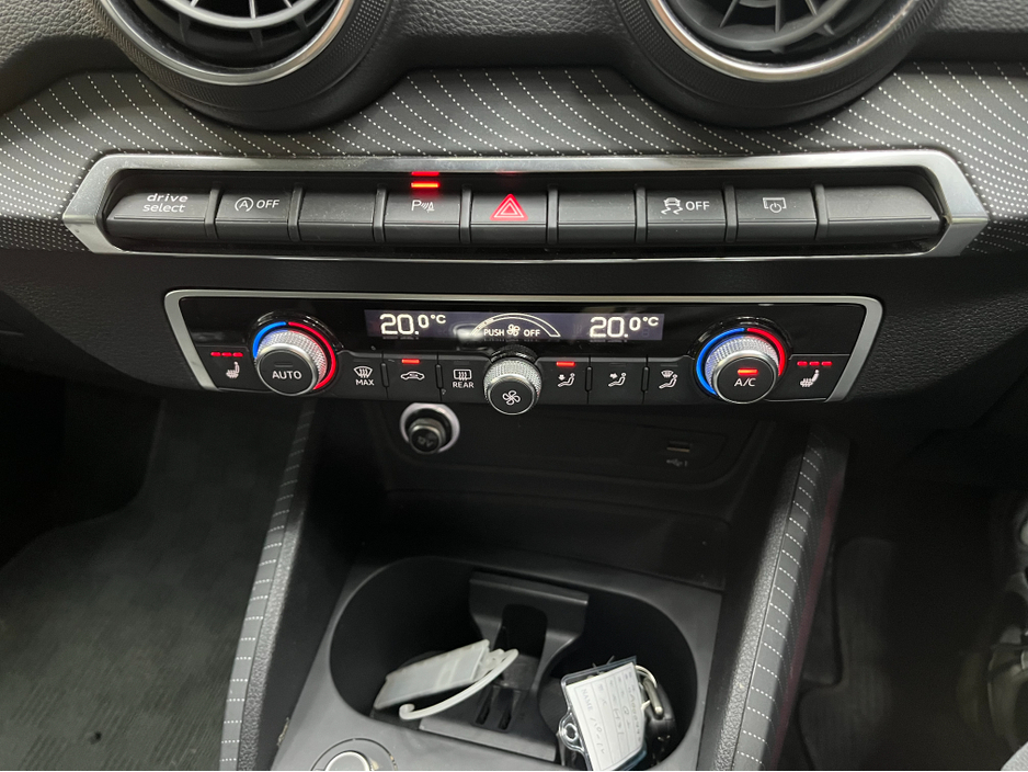 2019 Audi Q2 - image 18