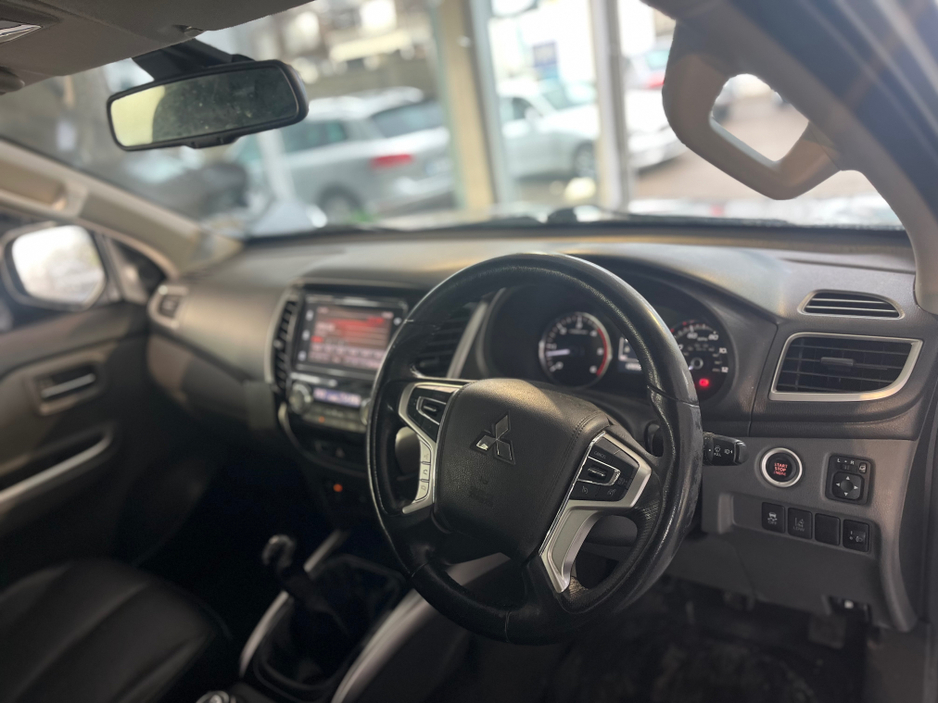 2019 Mitsubishi L200 WARRIOR DI-D 4WD DCB €23,950
