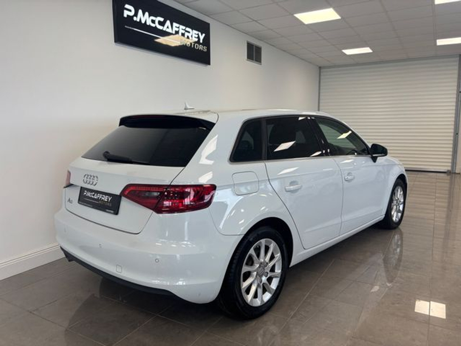 2016 Audi A3 1.4 TFSI S TRONIC SE €14,850