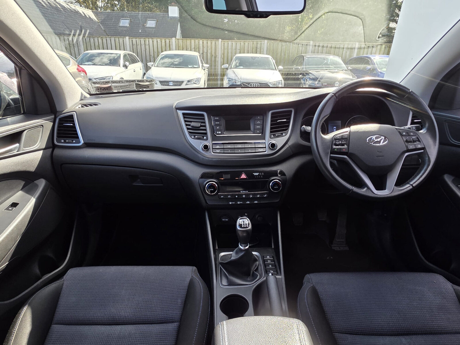 2016 Hyundai Tucson - image 9