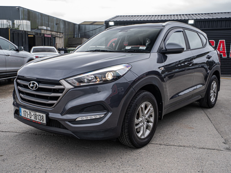 2017 Hyundai Tucson - image 12