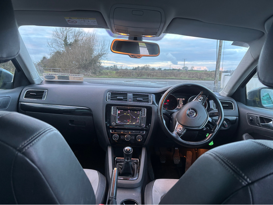 2016 Volkswagen Jetta HIGHLINE 2.0 TDI MANUAL 5SPEED 110BHP 4DR €12,500
