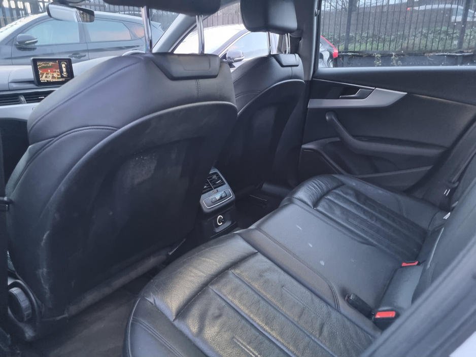 2017 Audi A4 - image 13