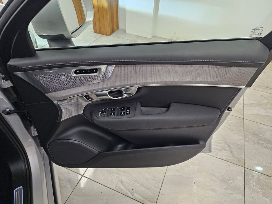 2025 Volvo XC90 ULTRA MODEL ! €85,950