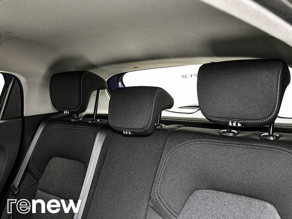 2022 Renault Clio - image 13