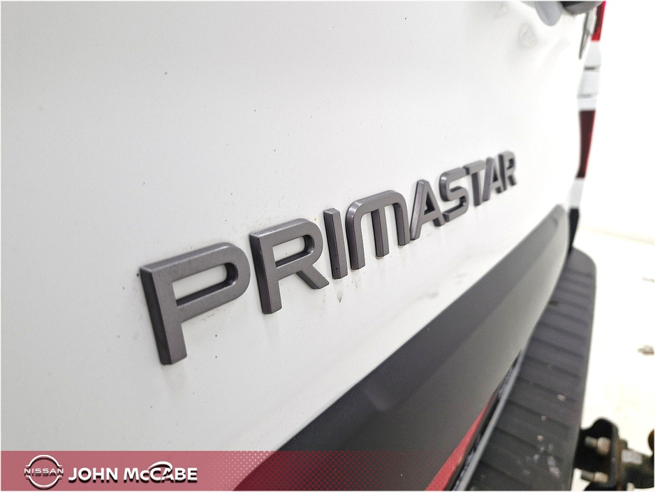 2025 Nissan Primastar - image 40