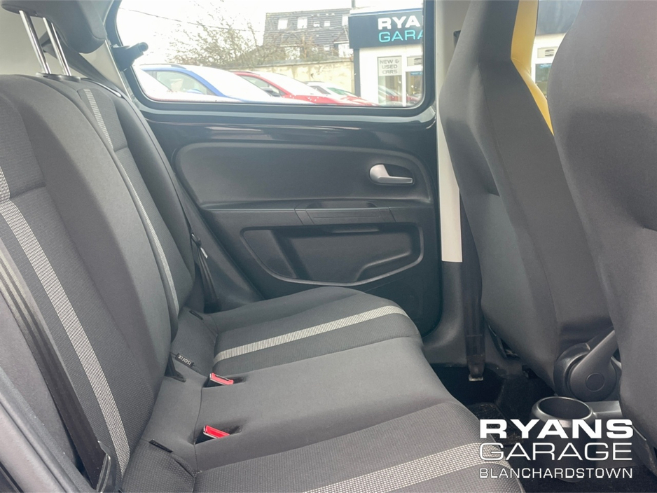 2019 Volkswagen up! 1.0 5DR AUTOMATIC   **HEATED SEATS** €11,995