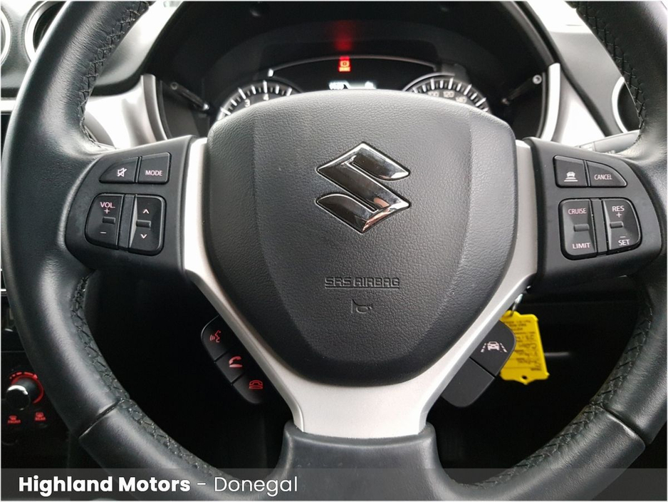 2023 Suzuki Vitara - image 16