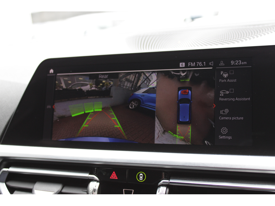 2021 BMW 3 Series - image 14