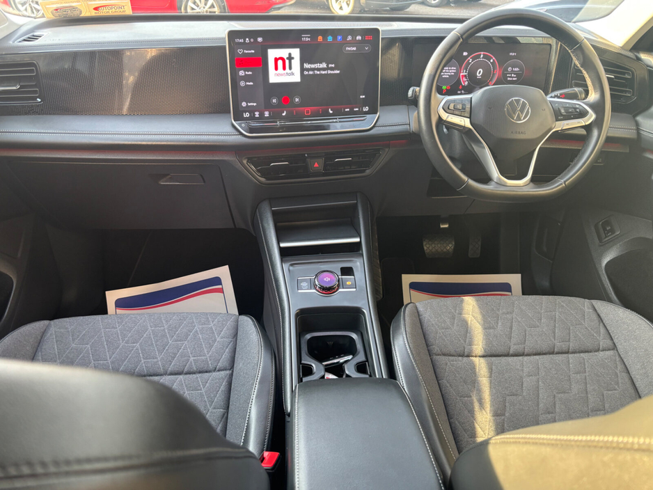 2024 Volkswagen Tiguan - image 15