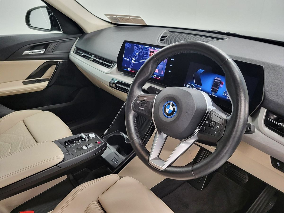 2024 BMW X1 - image 6