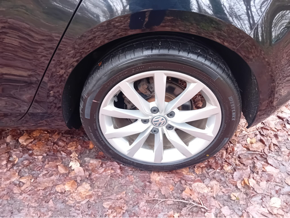 2016 Volkswagen Golf HIGHLINE 1.6 TDI MANUAL 5 SPEED 110HP 5DR @ REDDY 2 DRIVE LTD €13,850