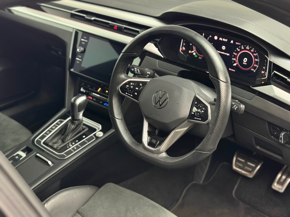 2023 Volkswagen Arteon - image 10