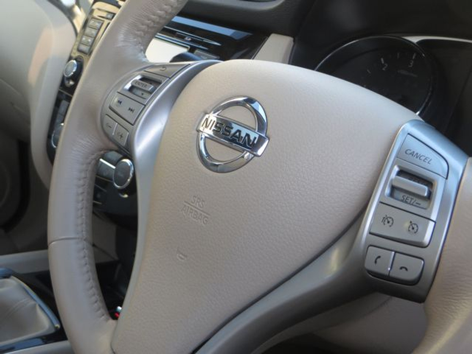 2017 Nissan X-Trail - image 21