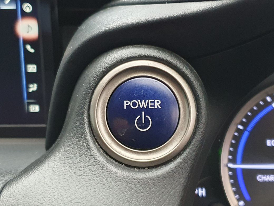 2018 Lexus IS 300 h HALF LEATHER * 2.5 SELF CHARGING HYBRID