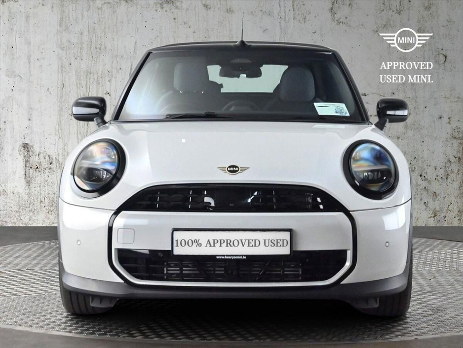 2025 MINI Hatch Cooper C €44,900