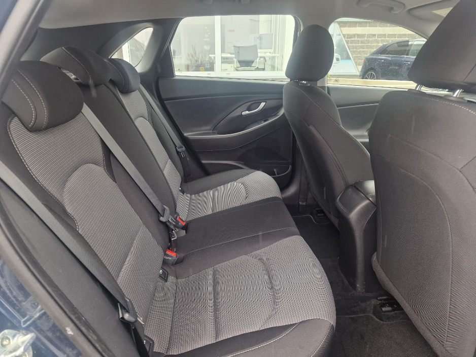 2017 Hyundai i30 - image 17