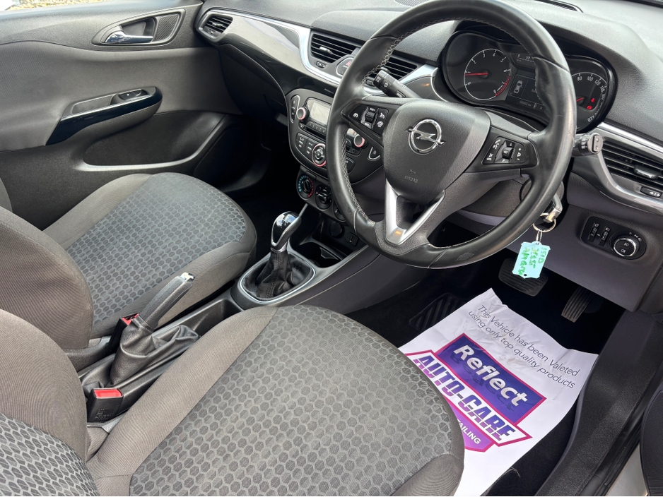2015 Opel Corsa - image 3