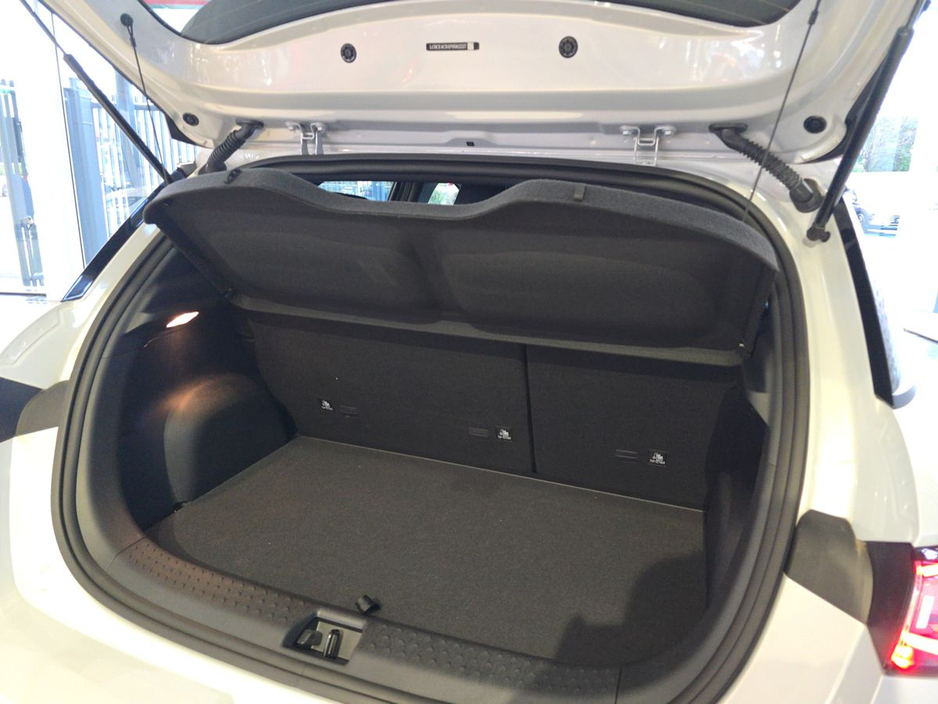 2026 BYD Dolphin - image 23